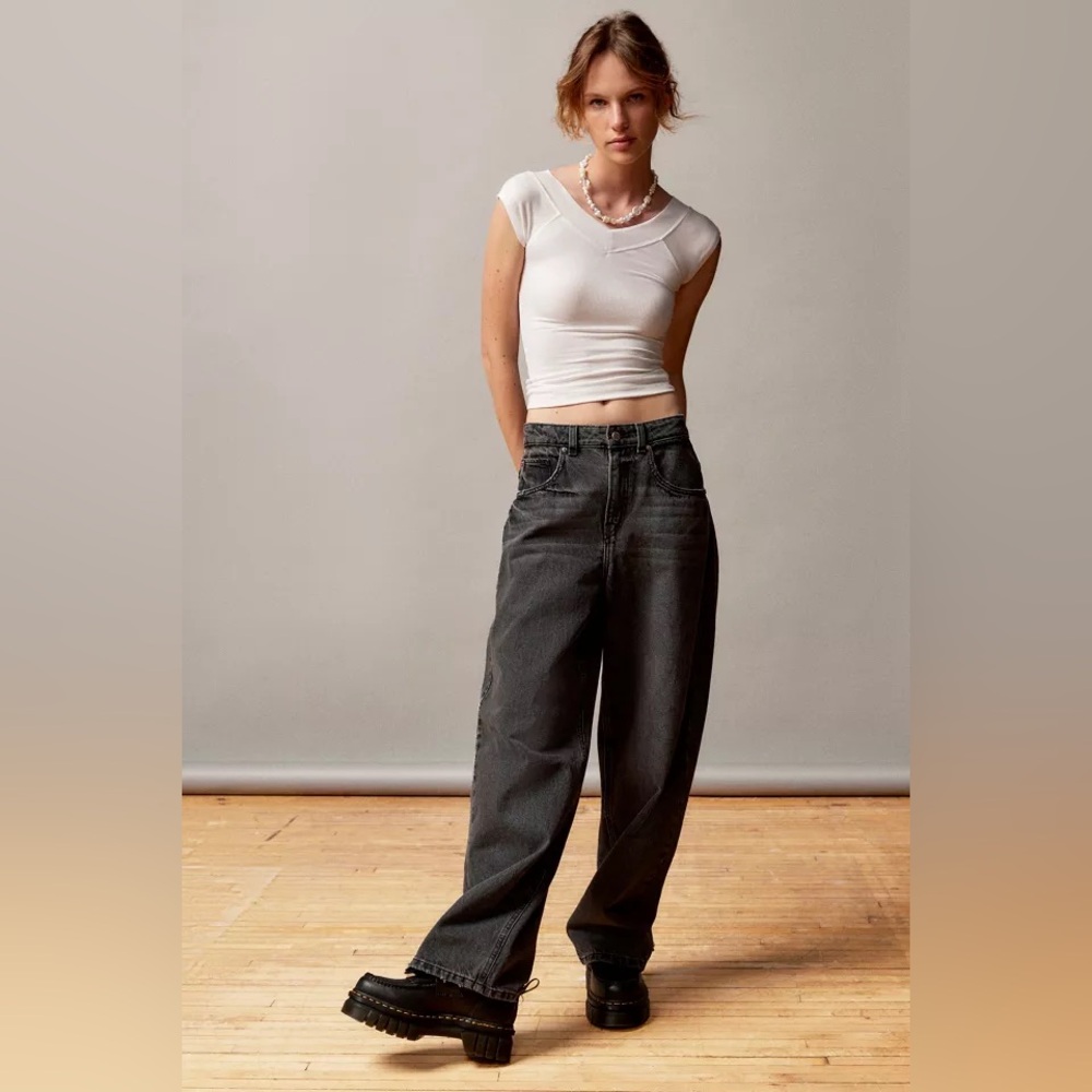 Urban Outfitters Bella Baggy Jean